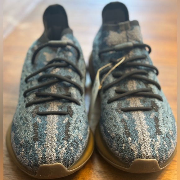 Brand New in Box Yeezy Boost 380, Covell color way, size 10.5 - Picture 2 of 16